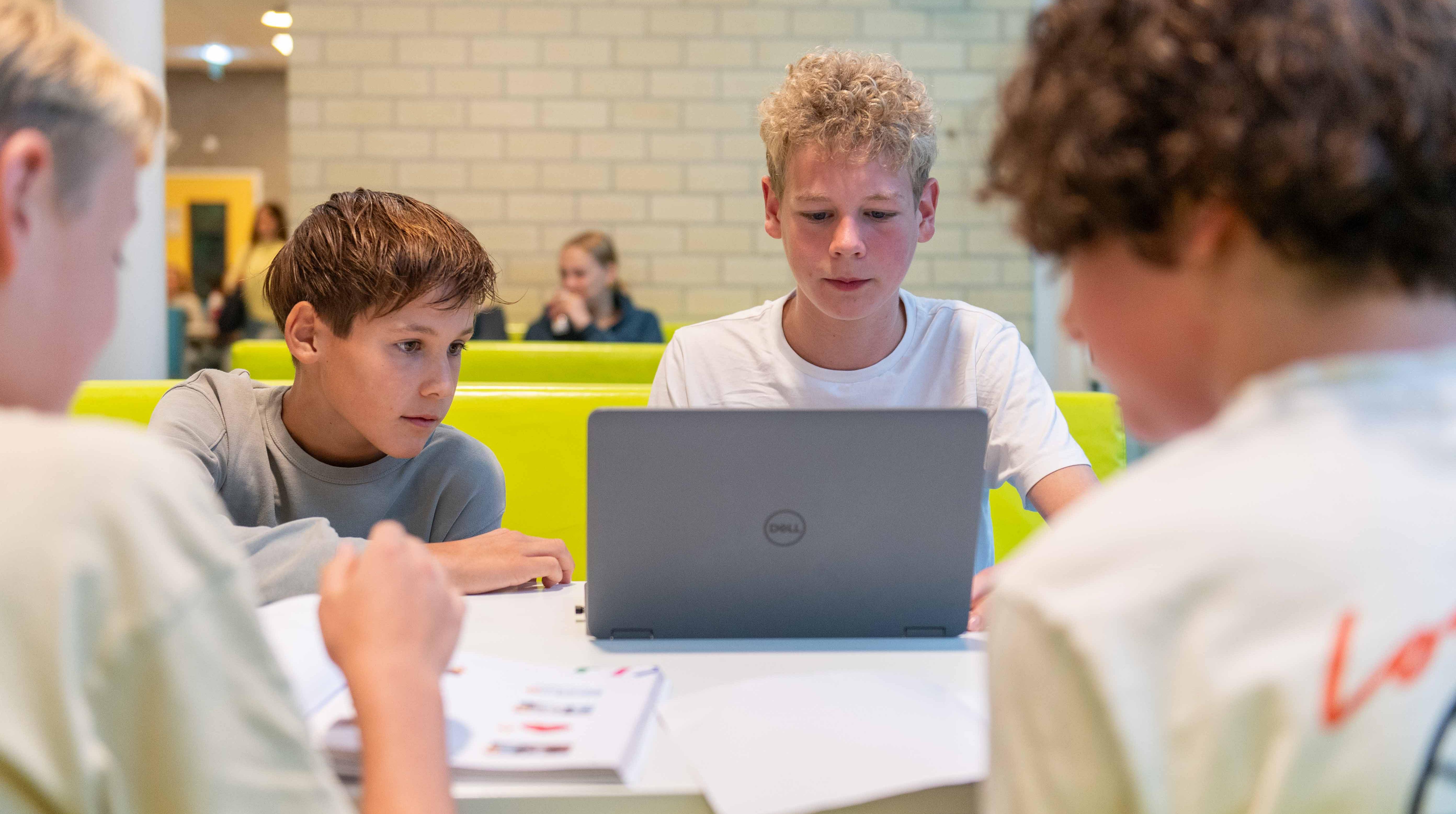 d' Oultremontcollege